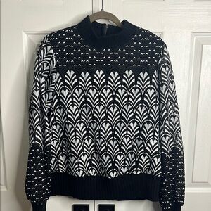 Daniel Rainn Black and White Patterned Women's Sweater